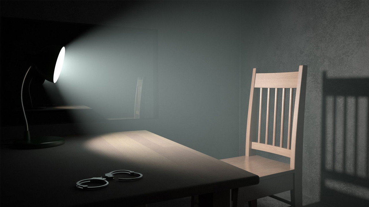 1 Interrogation scene photo