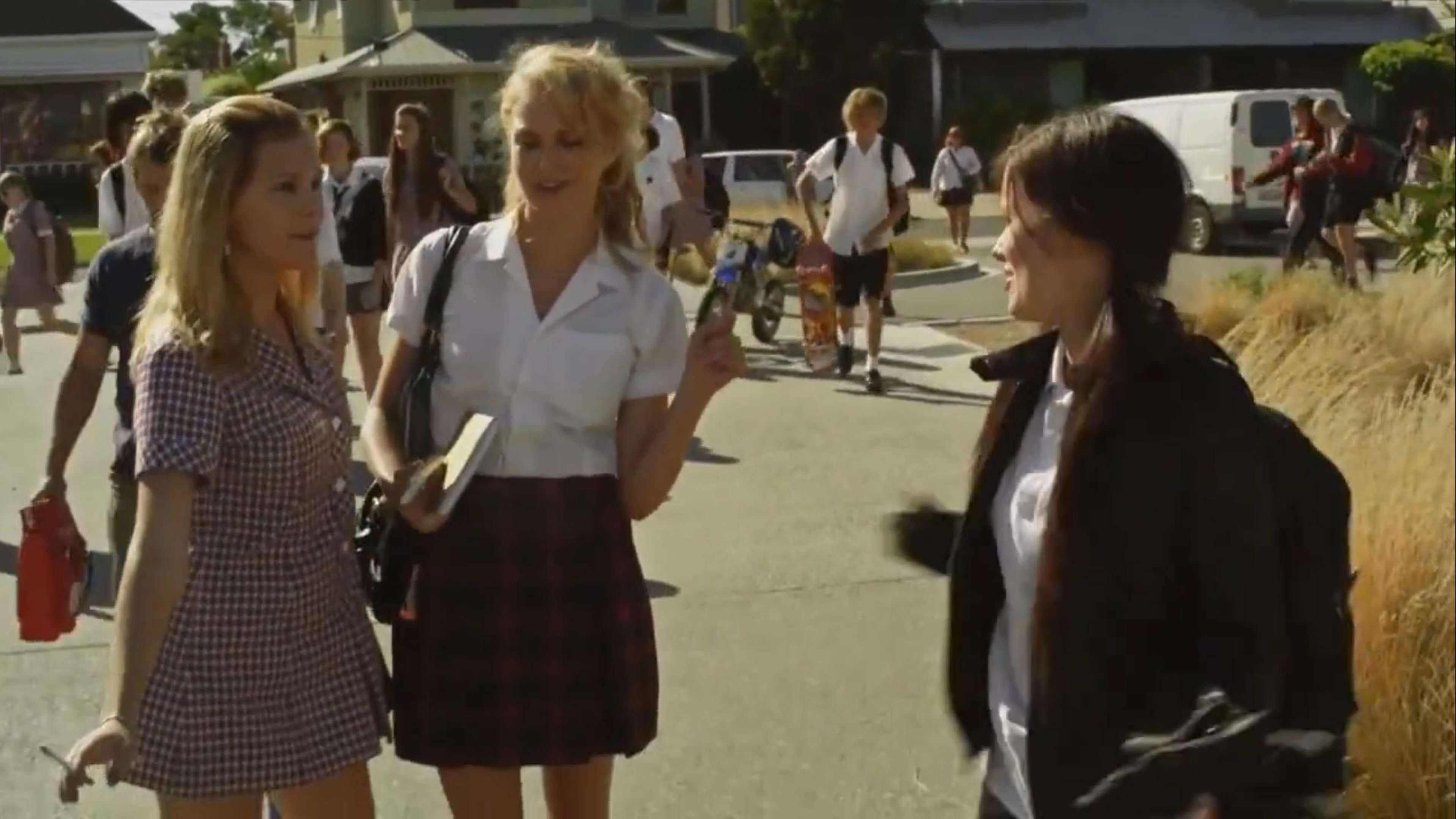 6 Plots scene photo