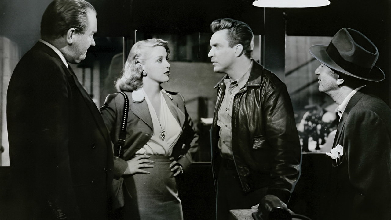 711 Ocean Drive scene photo