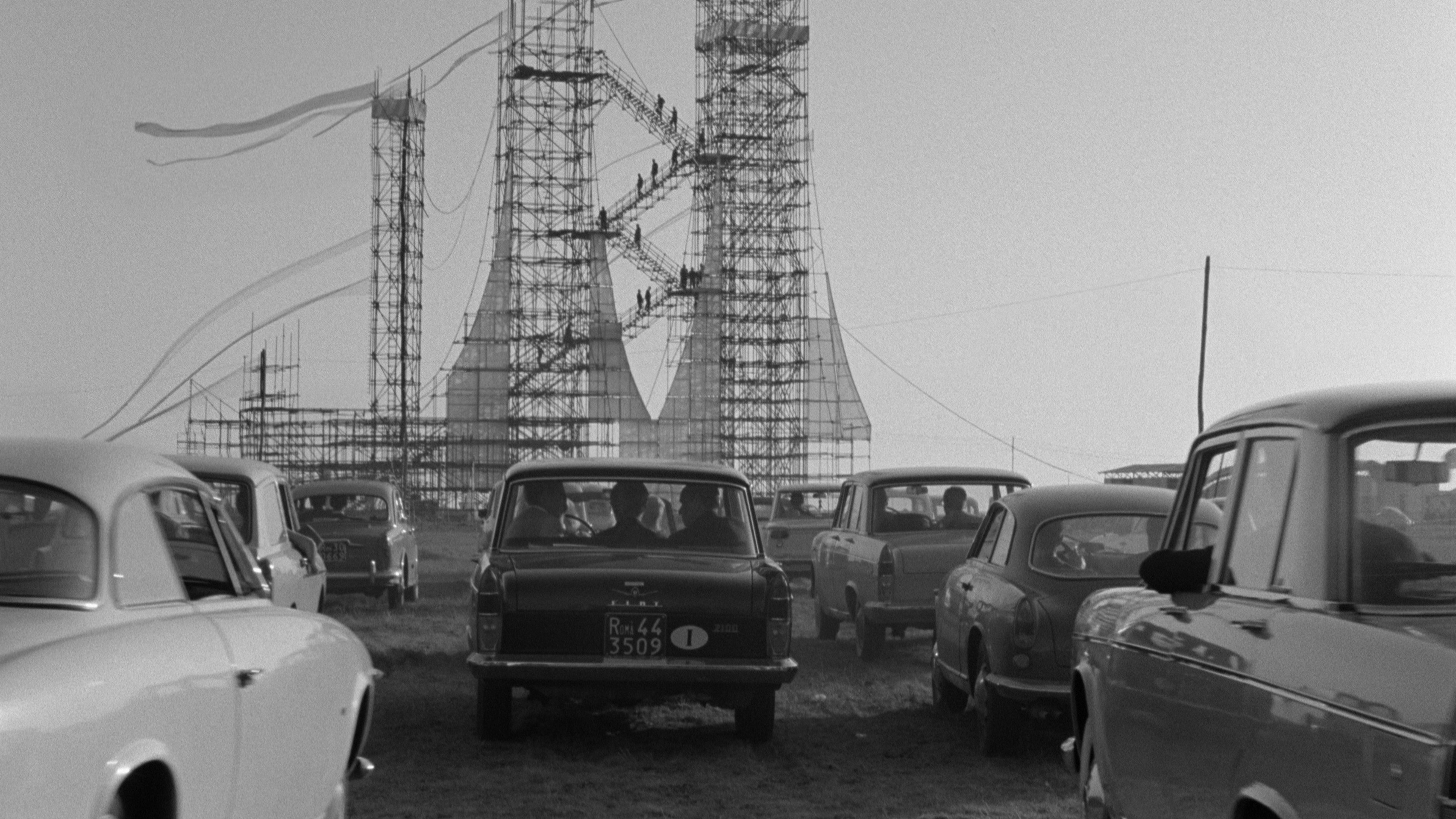 8½ scene photo