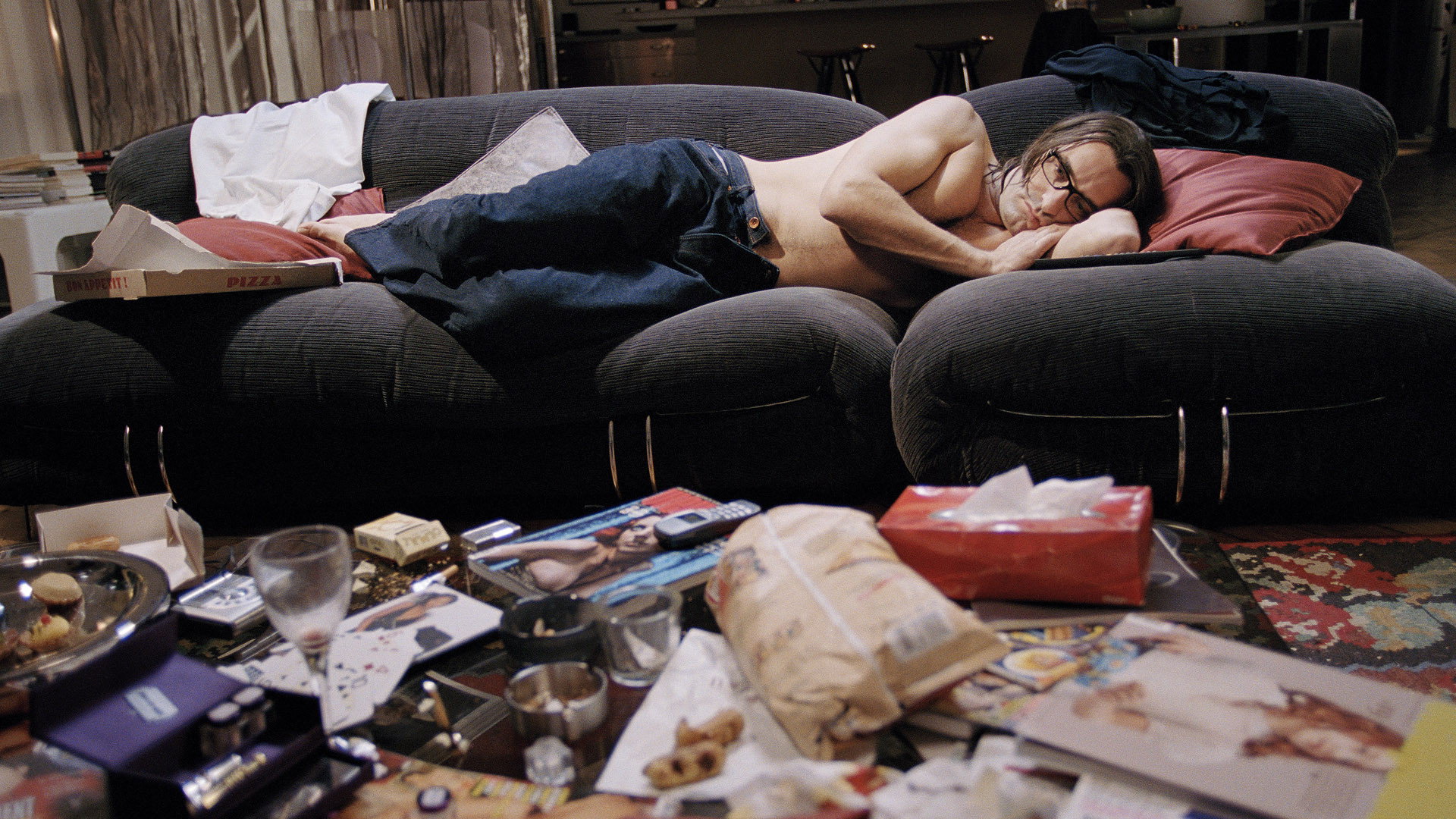 99 francs scene photo