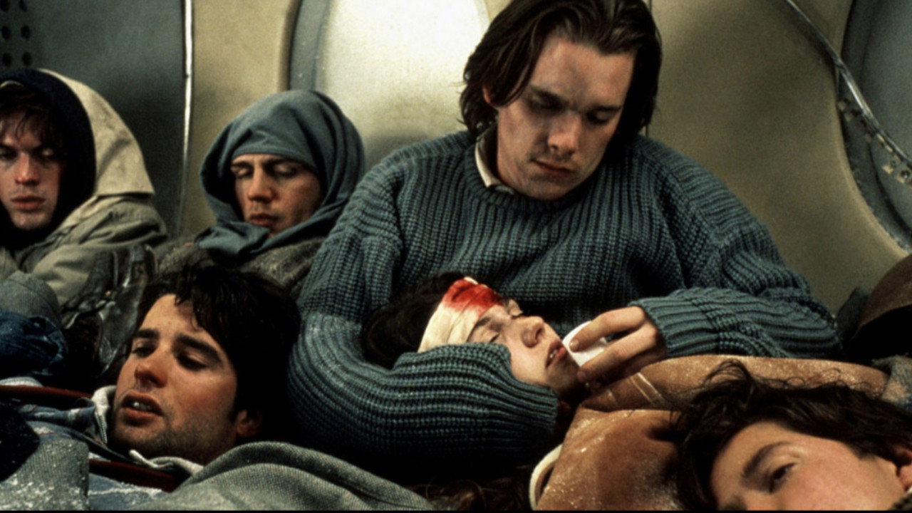 Alive scene photo