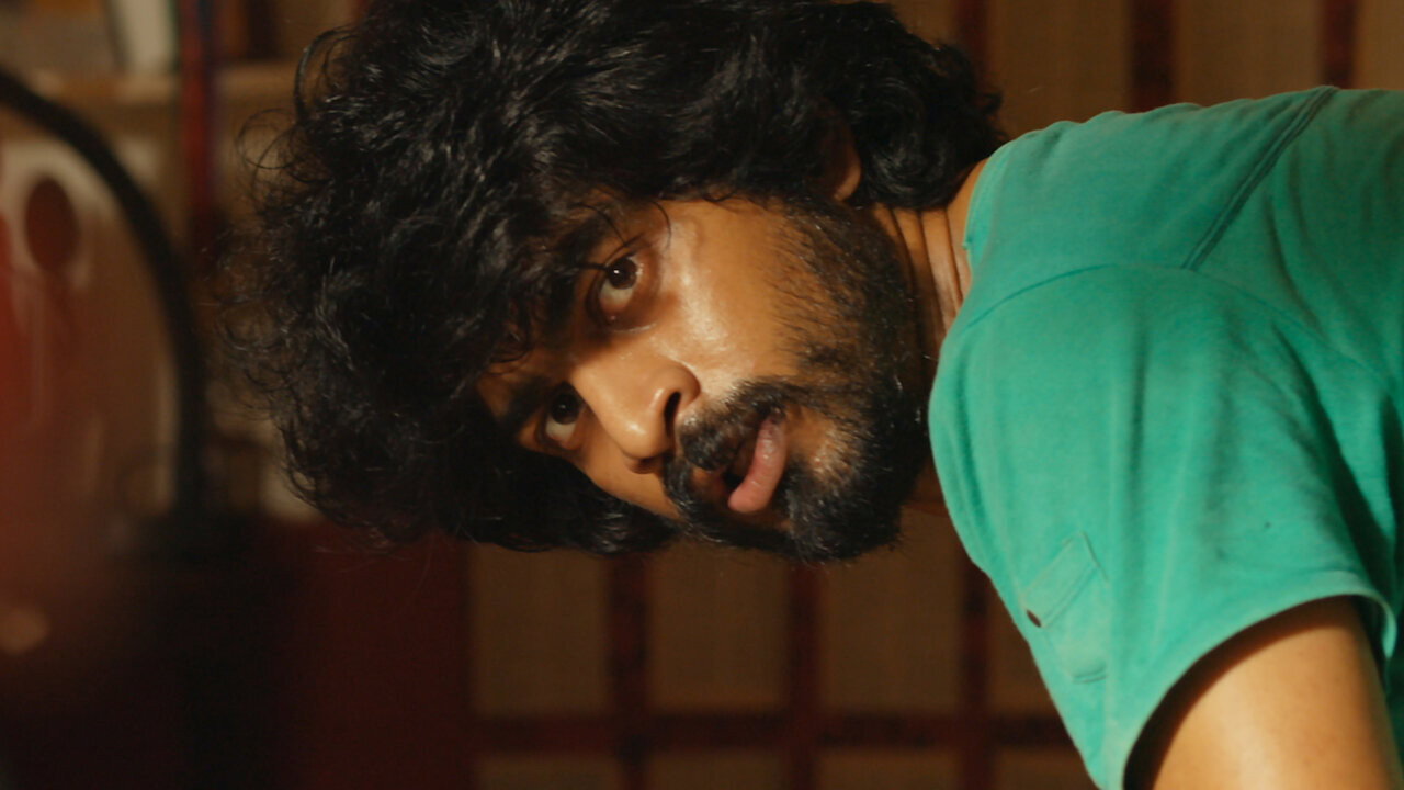 Andhaghaaram scene photo