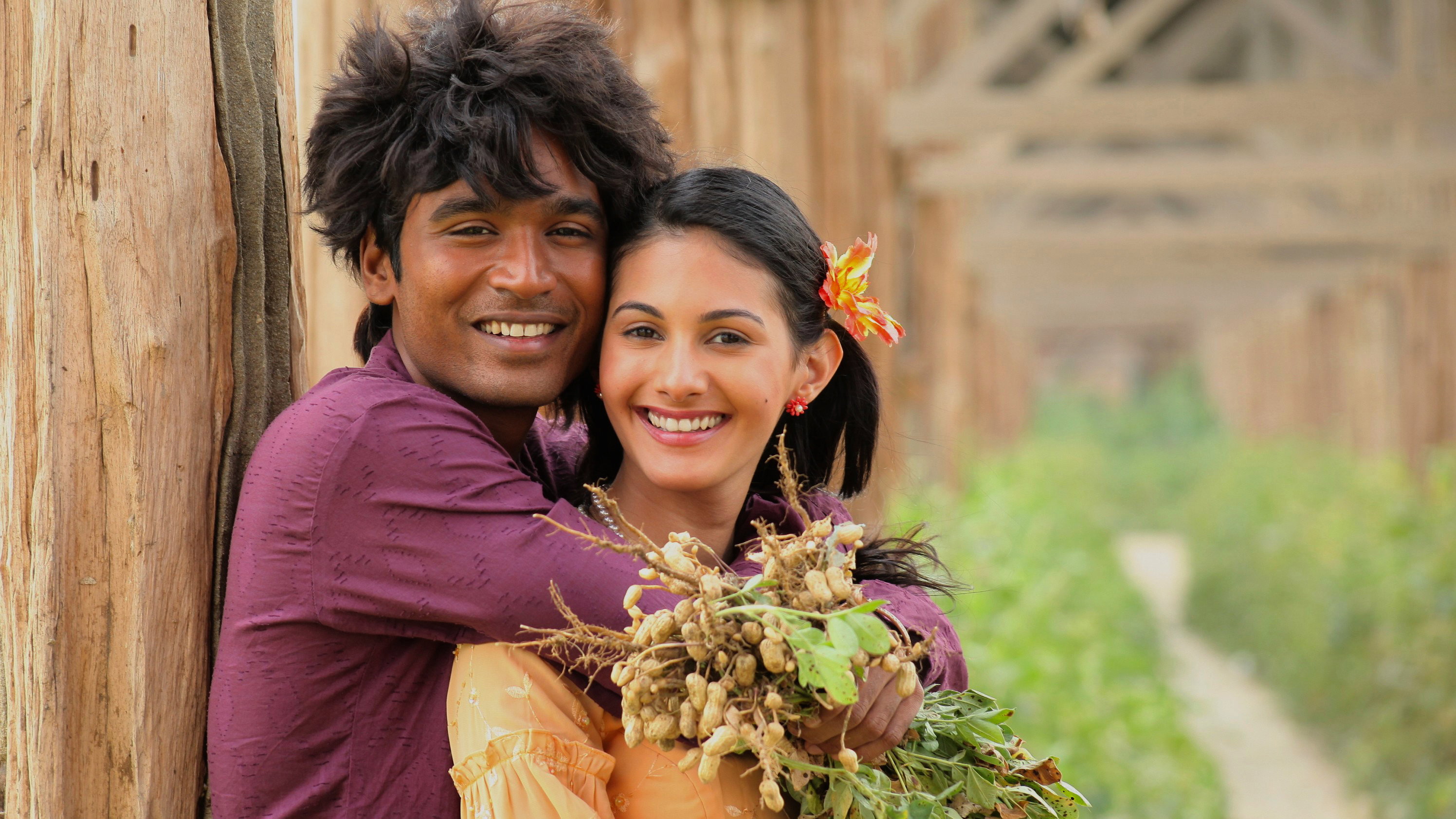 Anegan scene photo