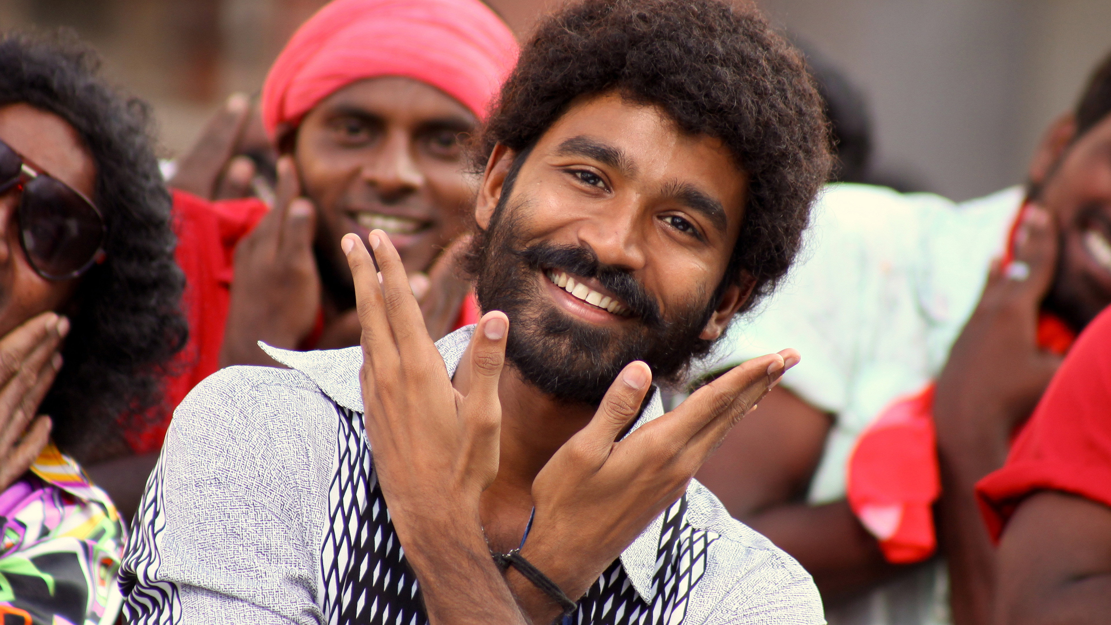 Anegan scene photo