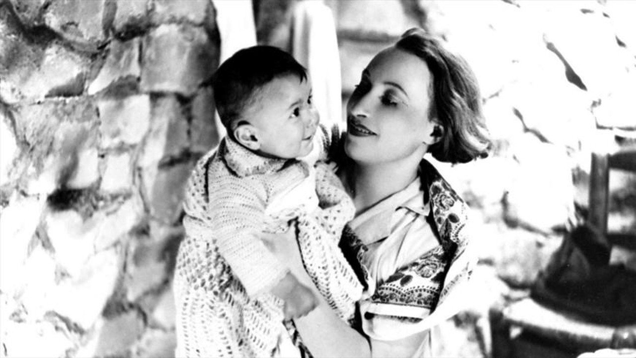 Angèle scene photo