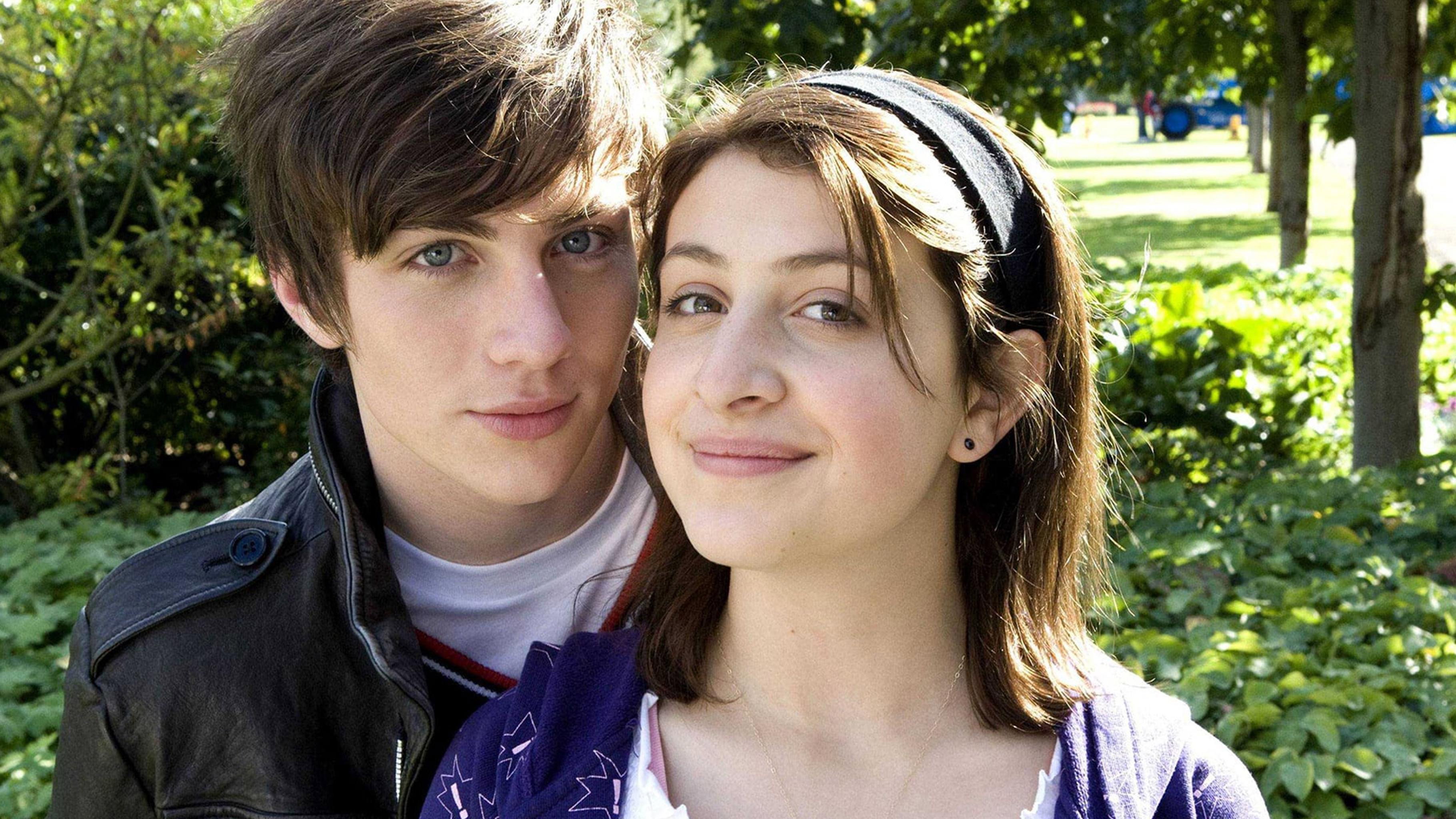 Angus, Thongs and Perfect Snogging scene photo