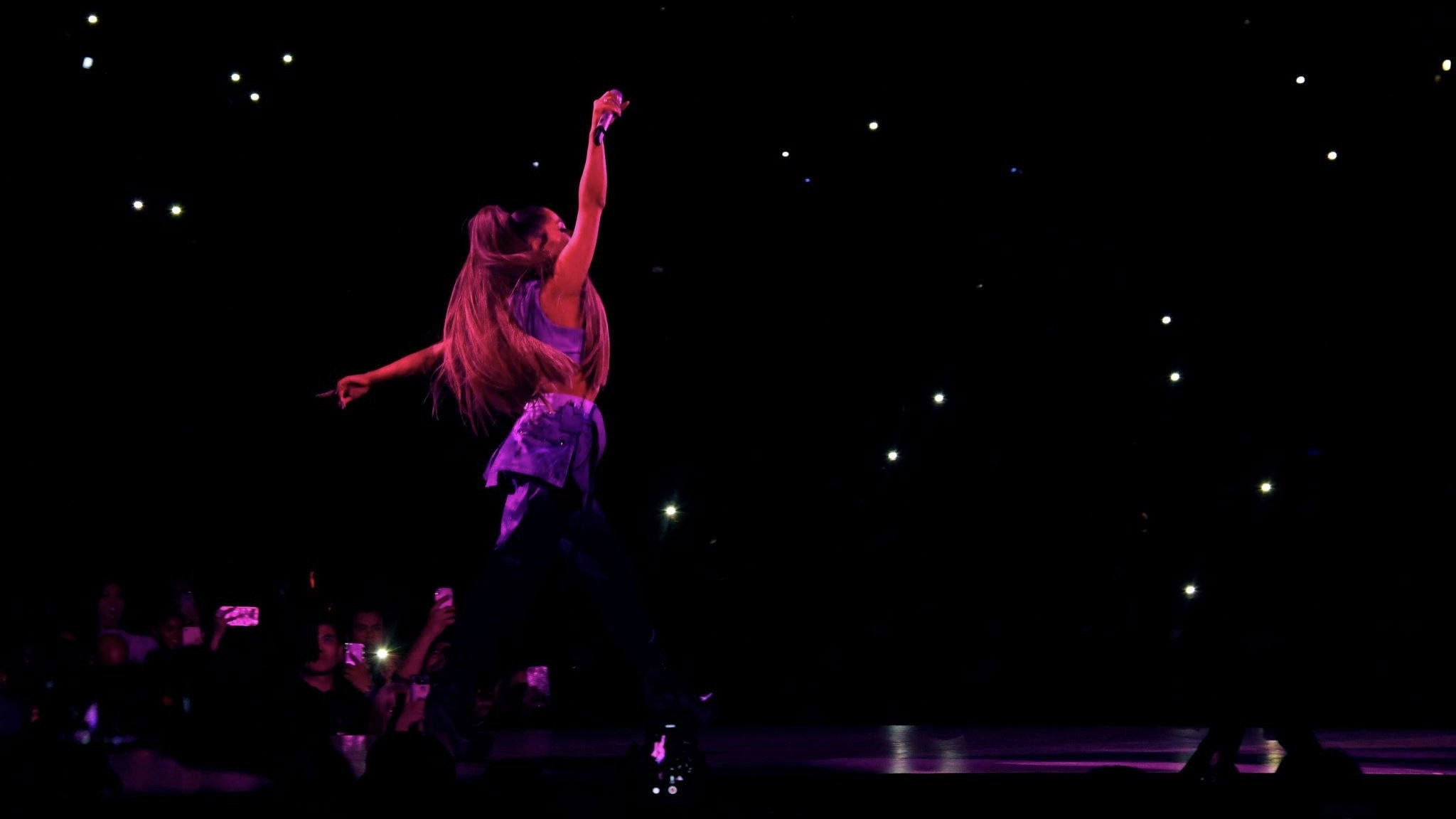 Ariana Grande: Excuse Me, I Love You scene photo