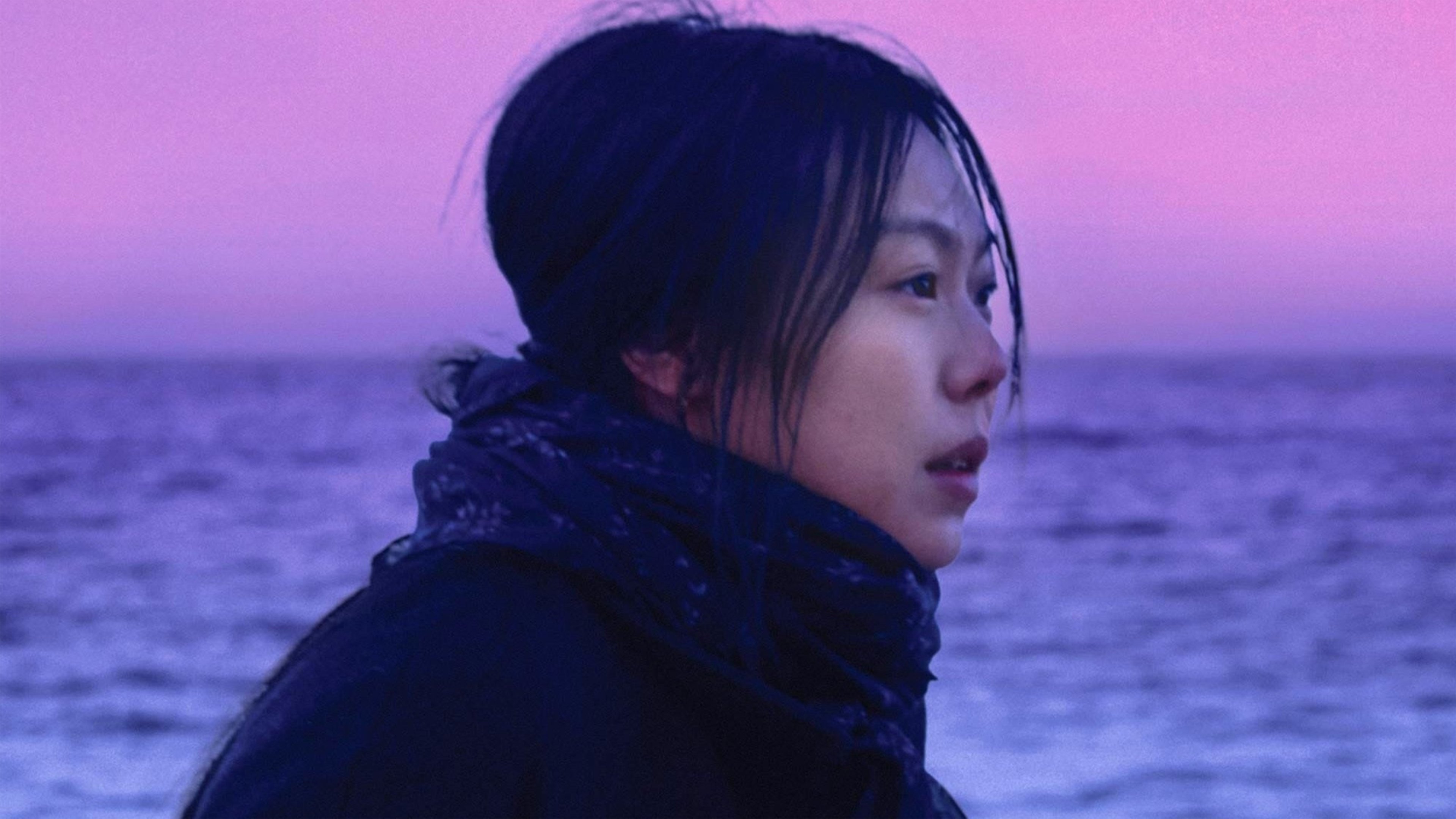 Bamui haebyun-eoseo honja scene photo