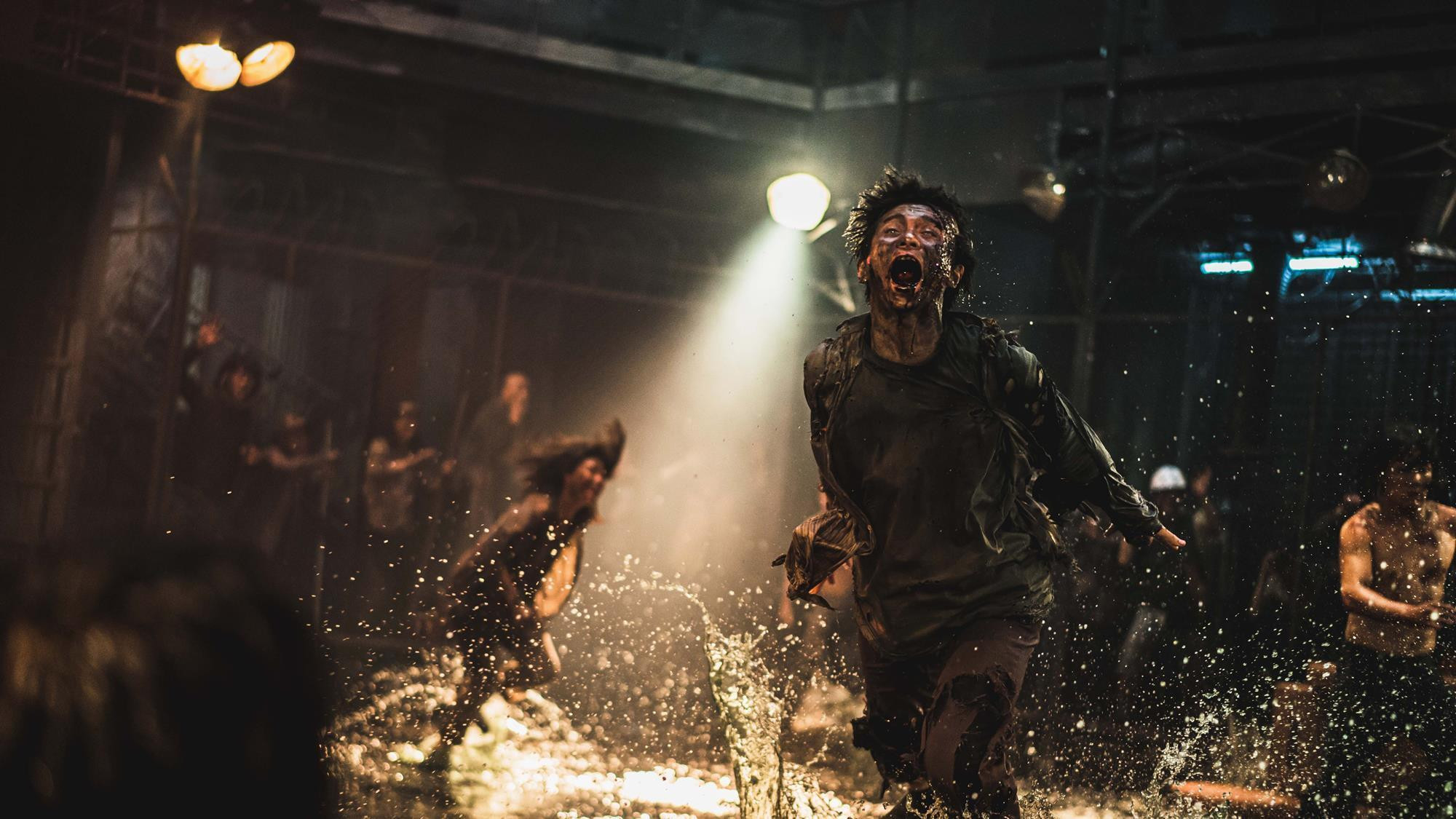Bando scene photo