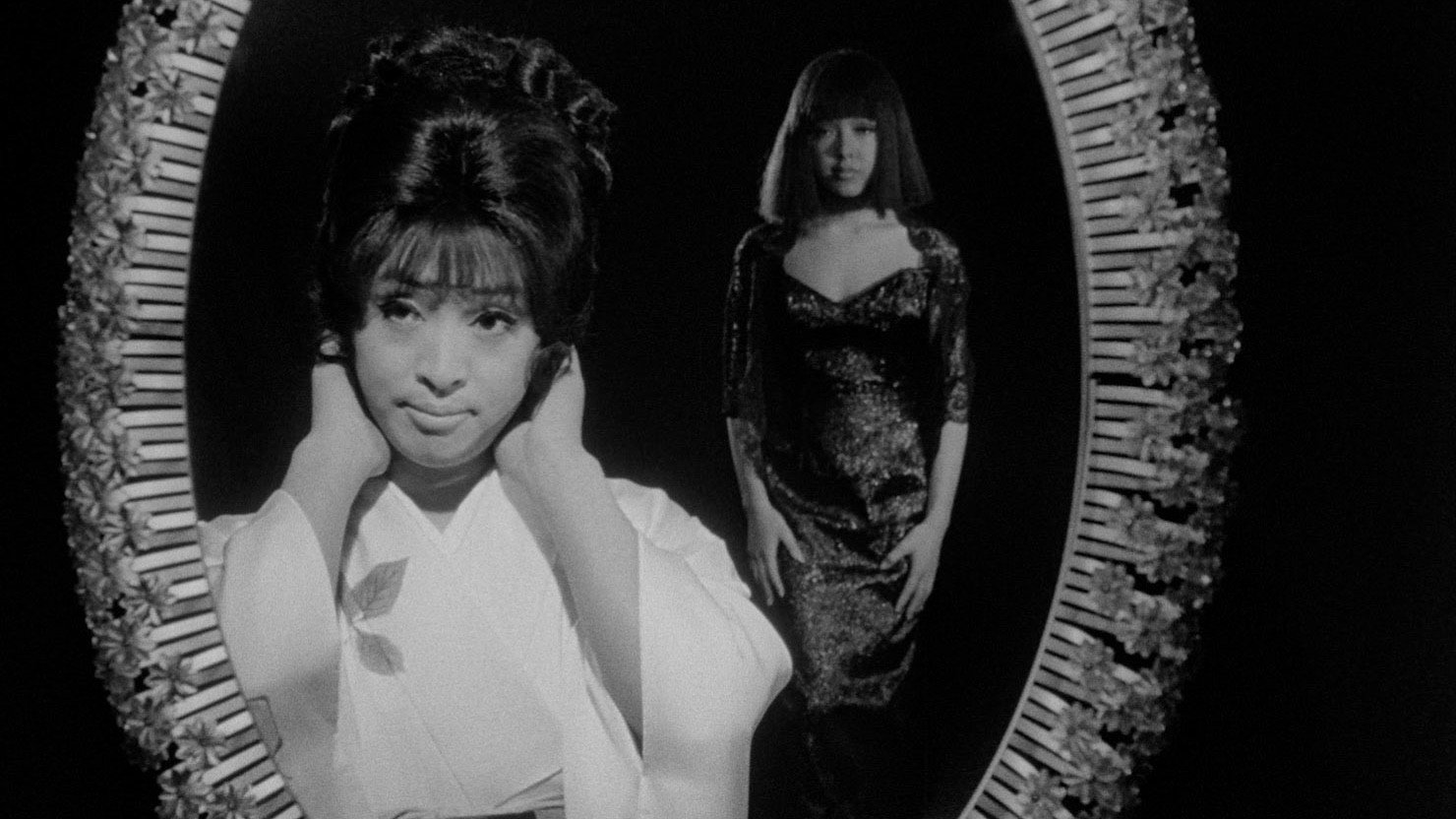 Bara no sôretsu scene photo