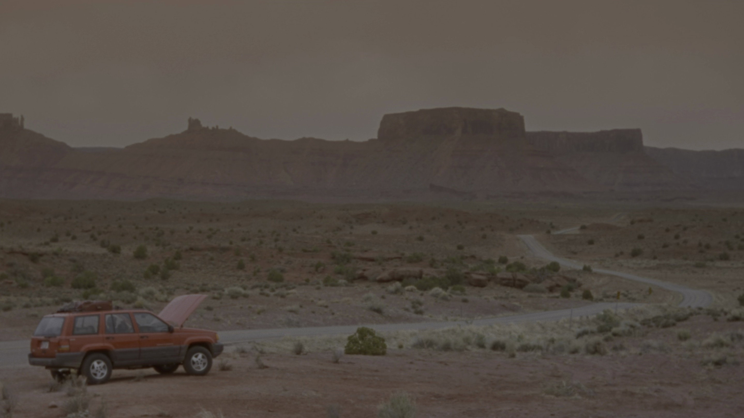 Breakdown scene photo