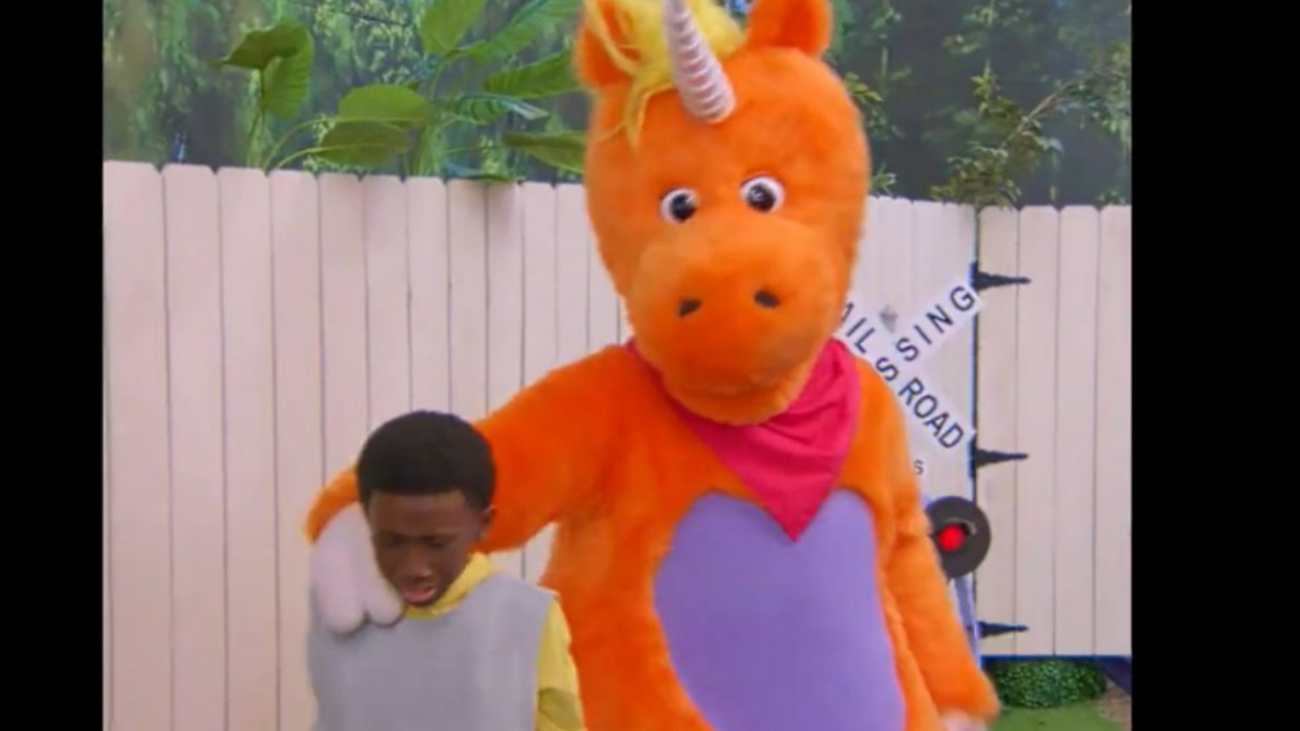 Buddy scene photo