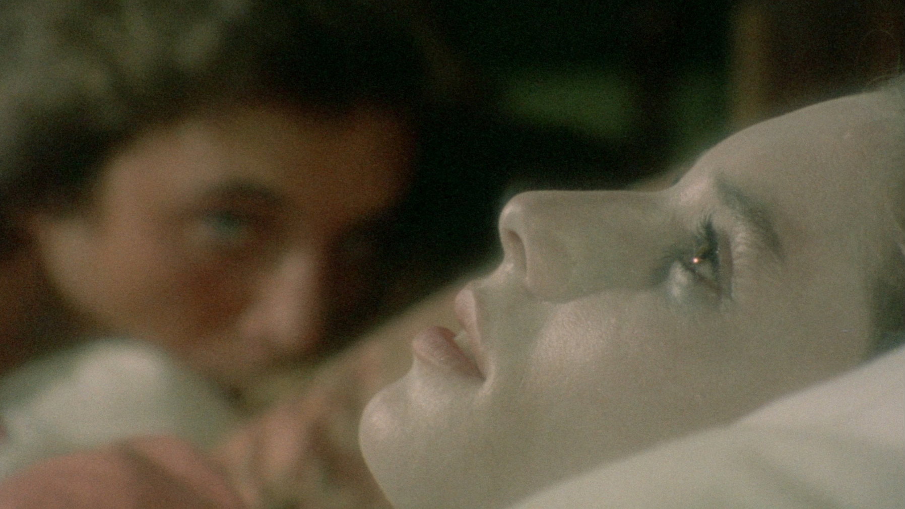 Buio Omega scene photo