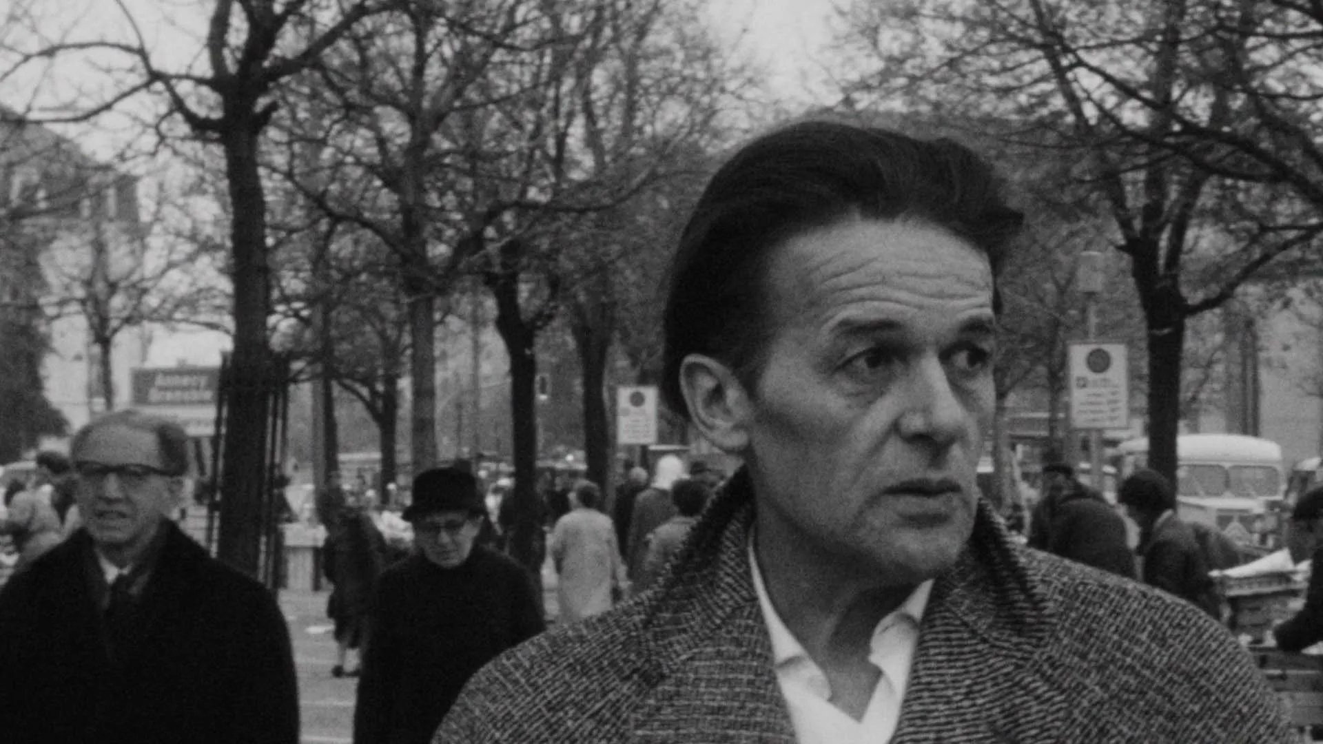 Charles mort ou vif (petite fresque historique) scene photo