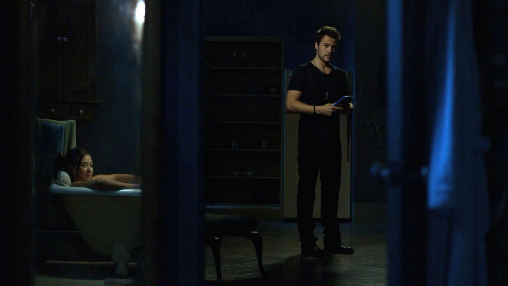 Circle of Eight scene photo