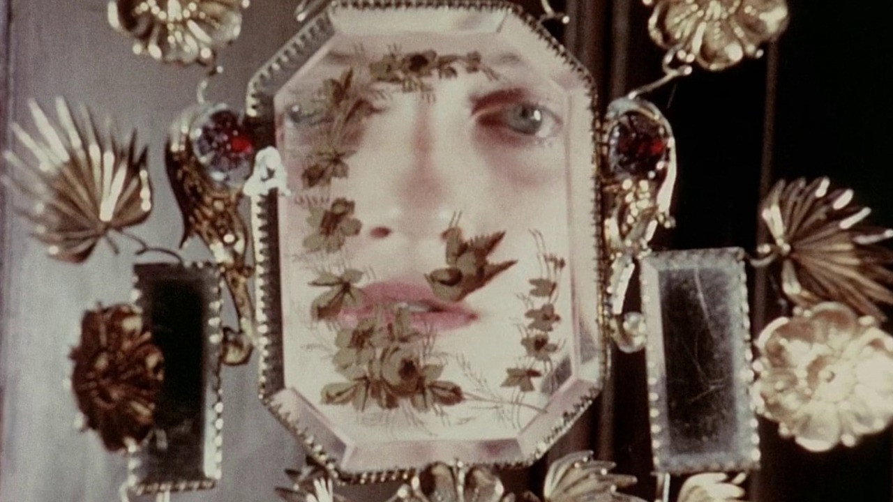 Contes immoraux scene photo