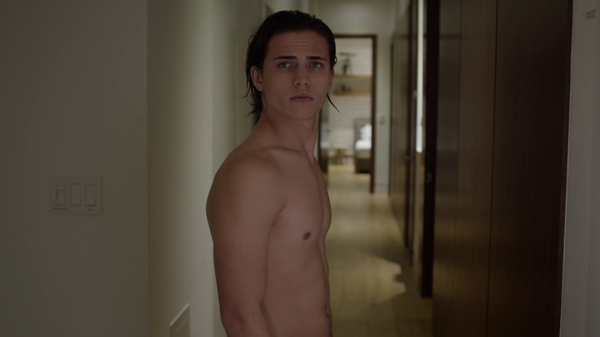 Cruel Fixation scene photo