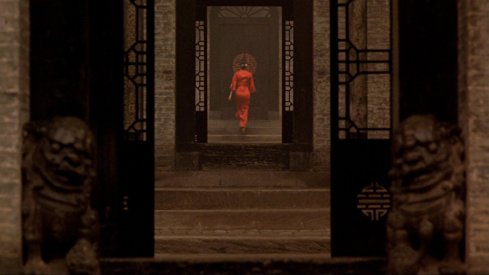 Da hong denglong gaogao gua scene photo