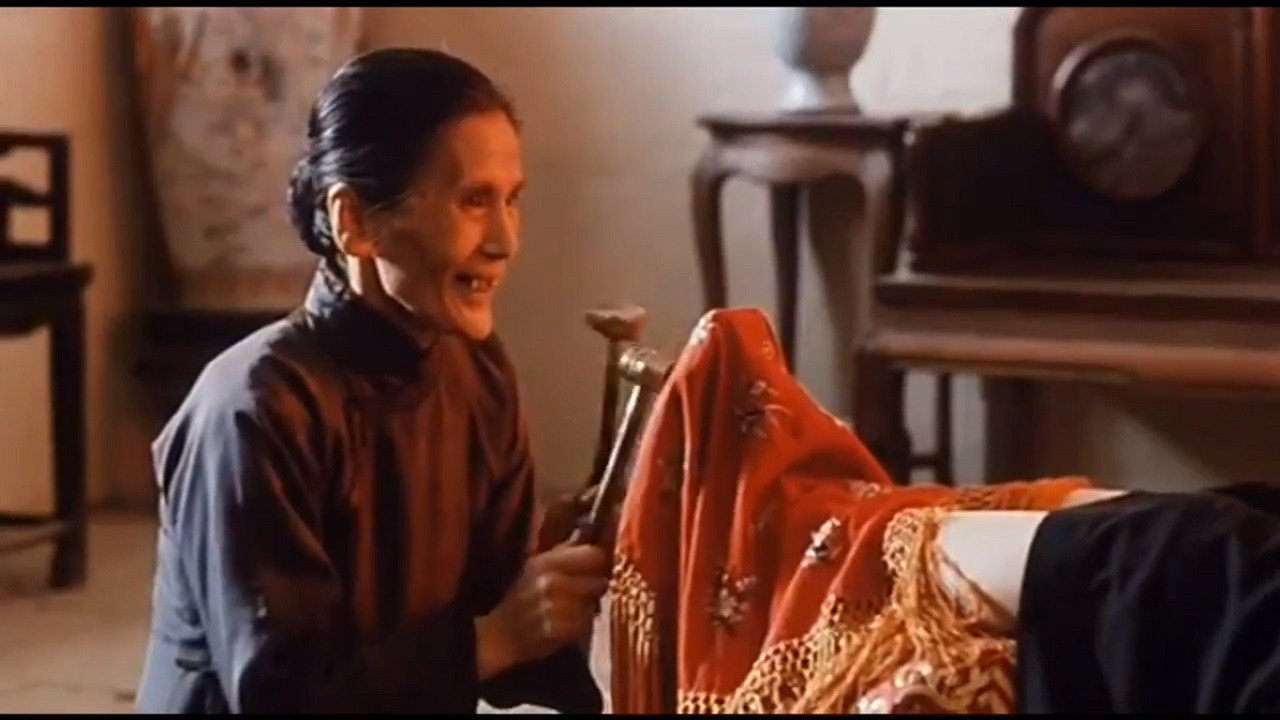 Da hong denglong gaogao gua scene photo