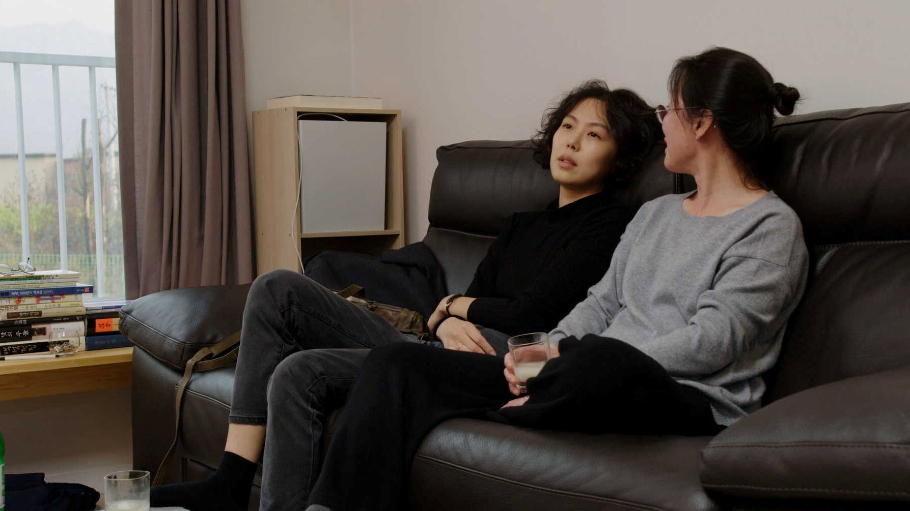 Do-mang-chin yeo-ja scene photo