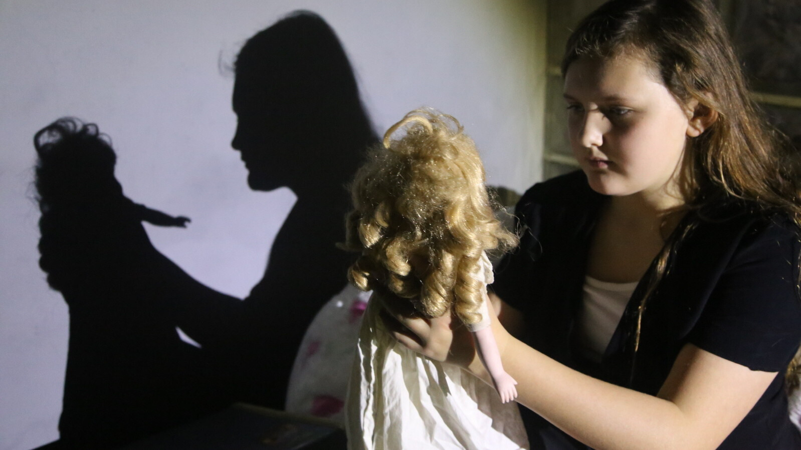 Doll House scene photo