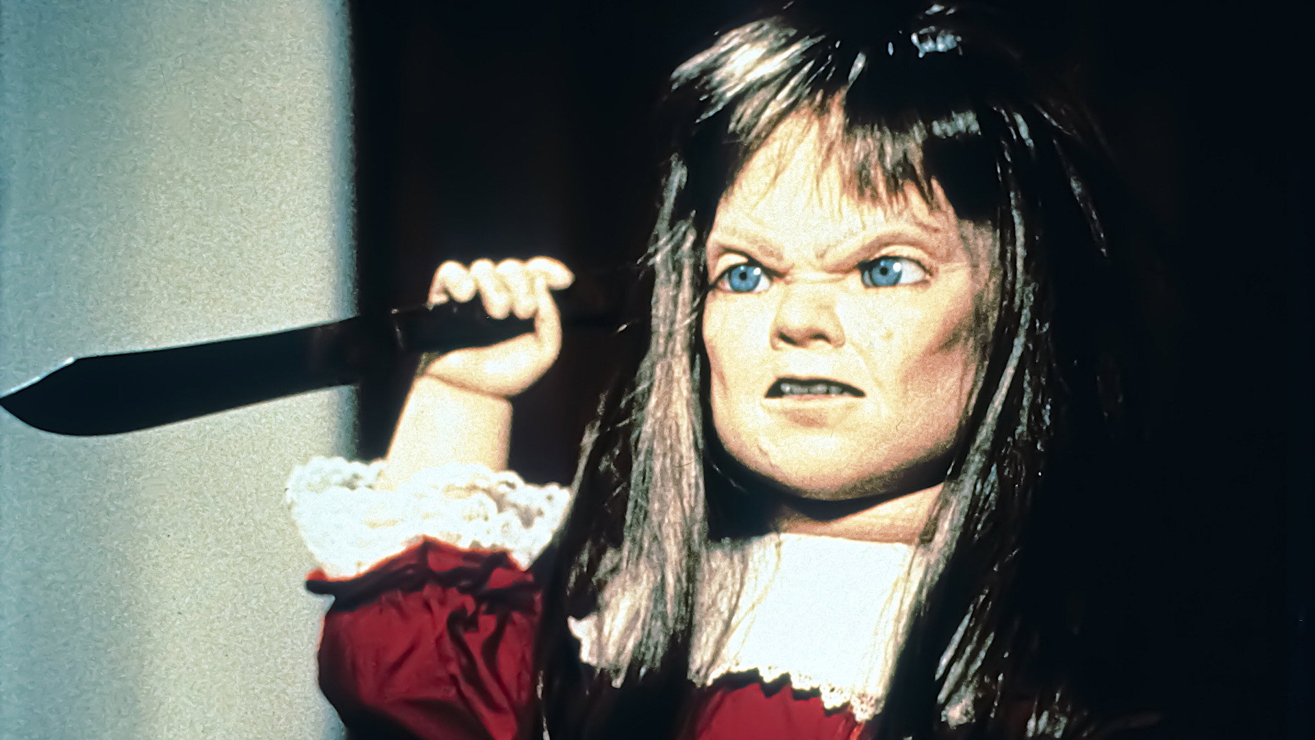 Dolly Dearest scene photo