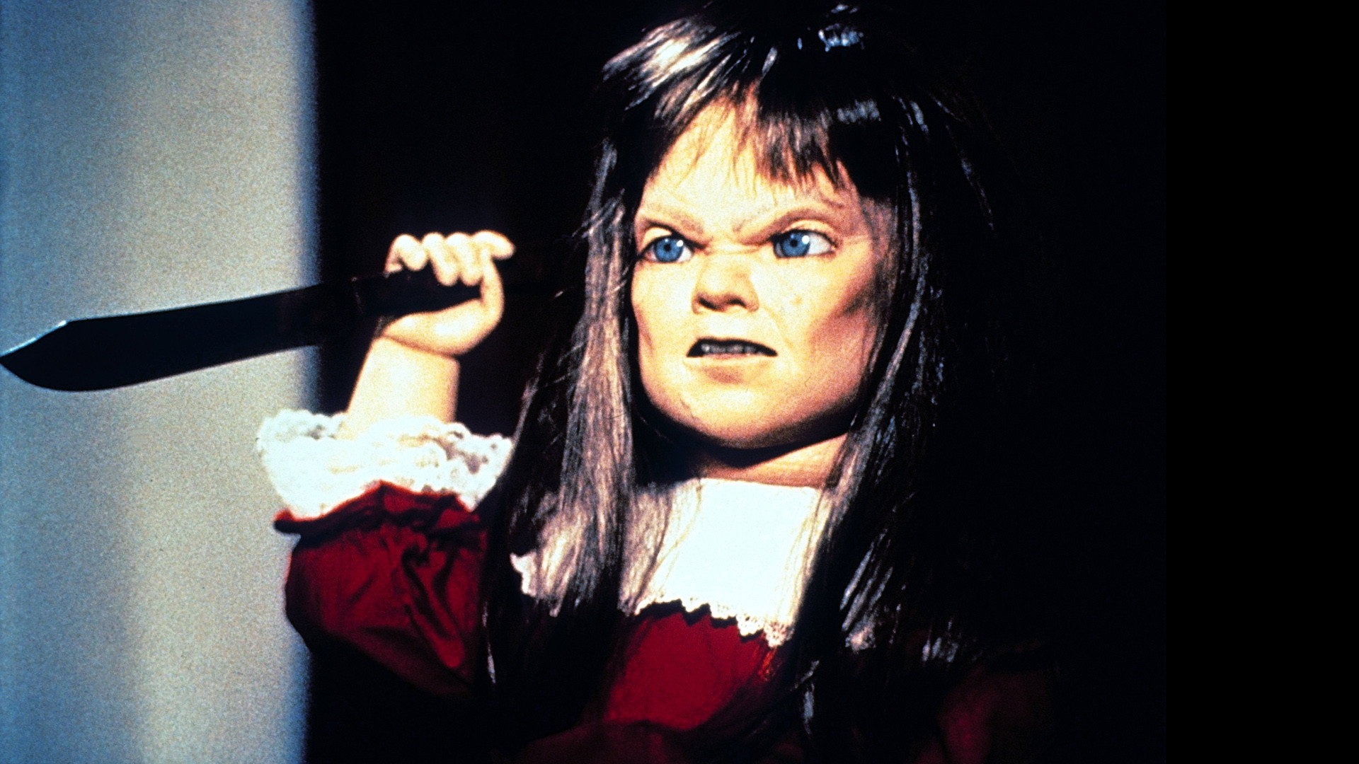 Dolly Dearest scene photo