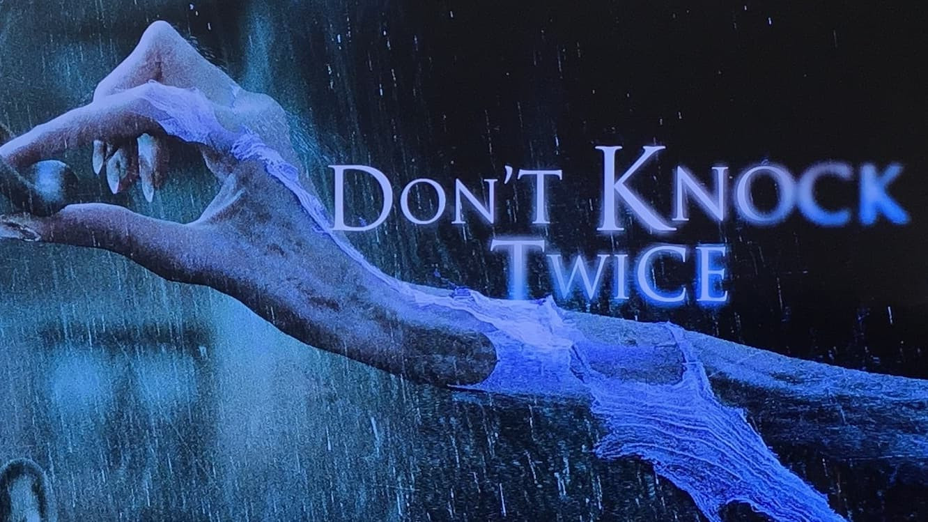 Don't Knock Twice scene photo