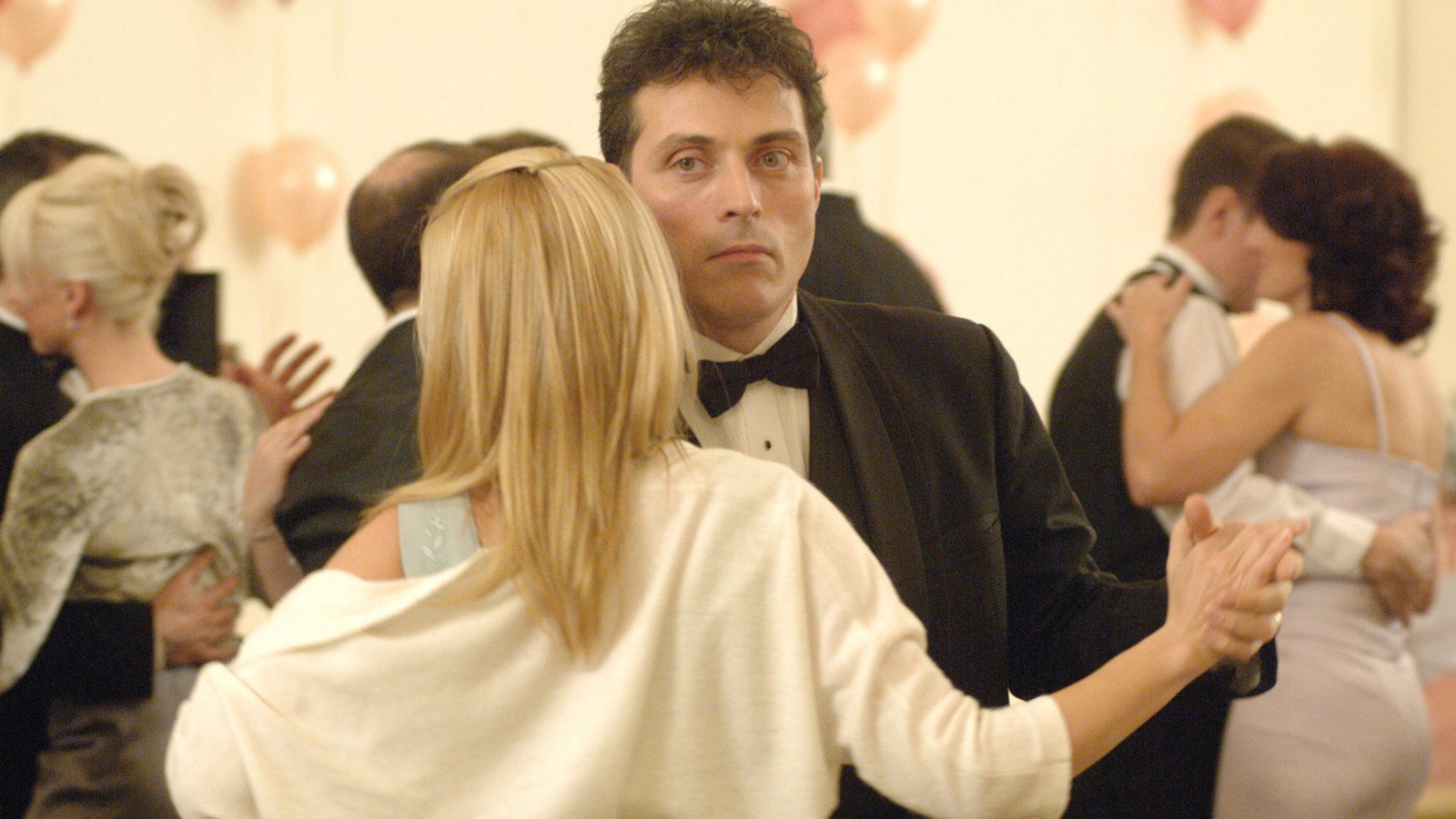 Downloading Nancy scene photo