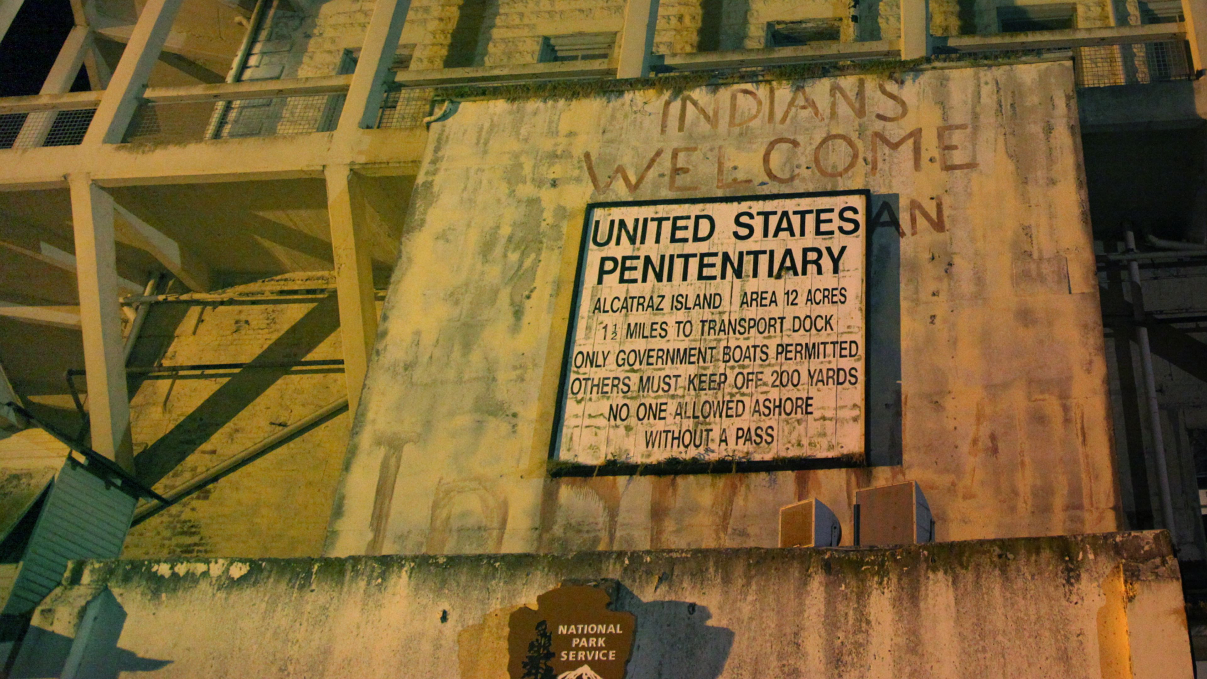 Drain Alcatraz scene photo