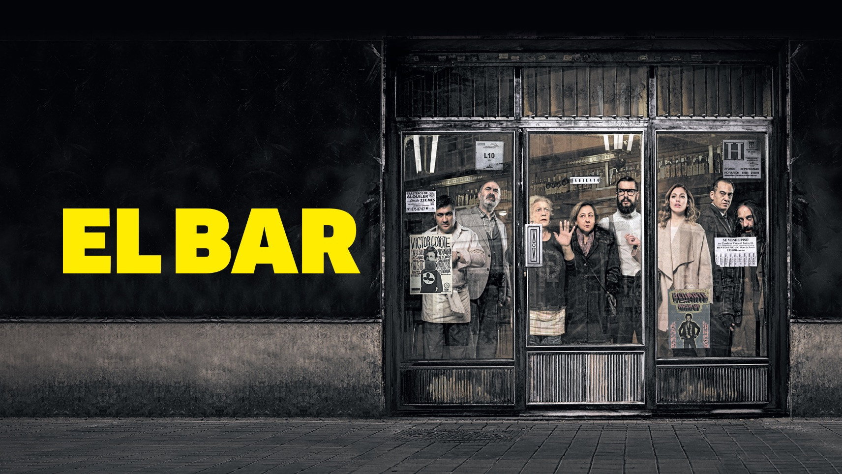 El bar scene photo