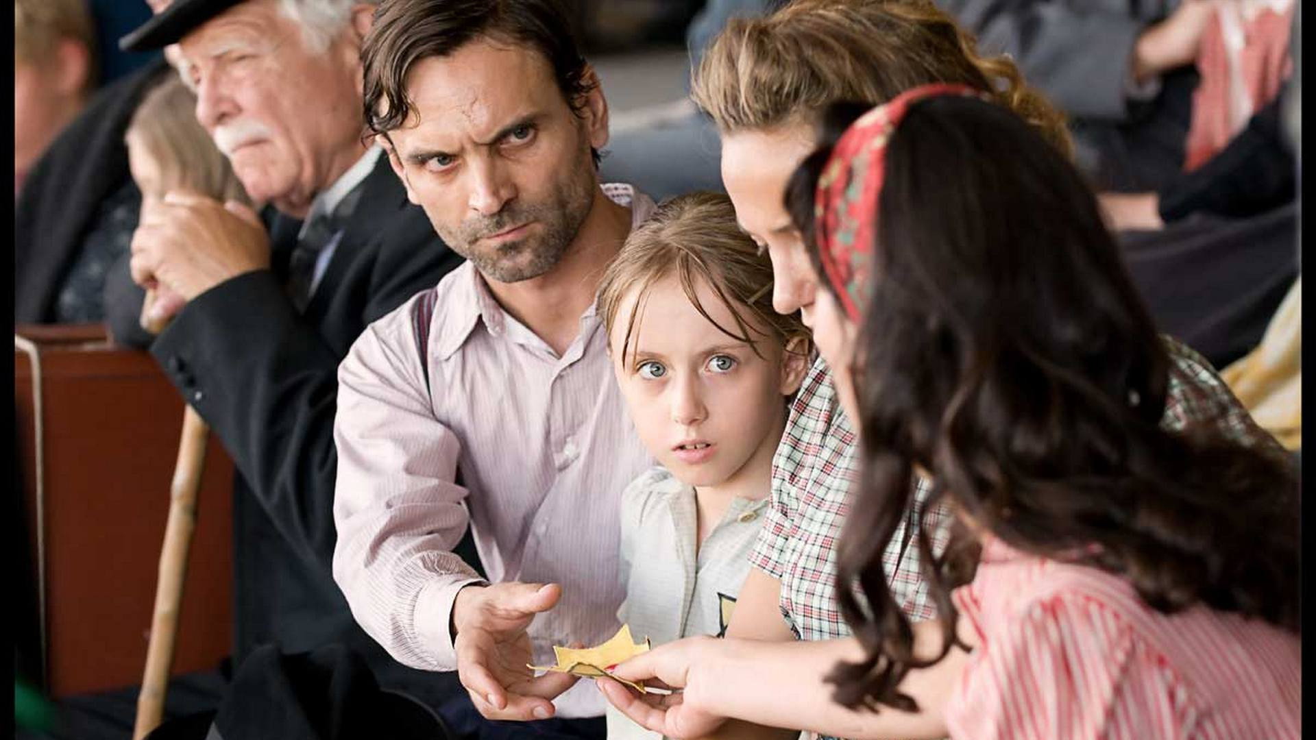 Elle s'appelait Sarah scene photo