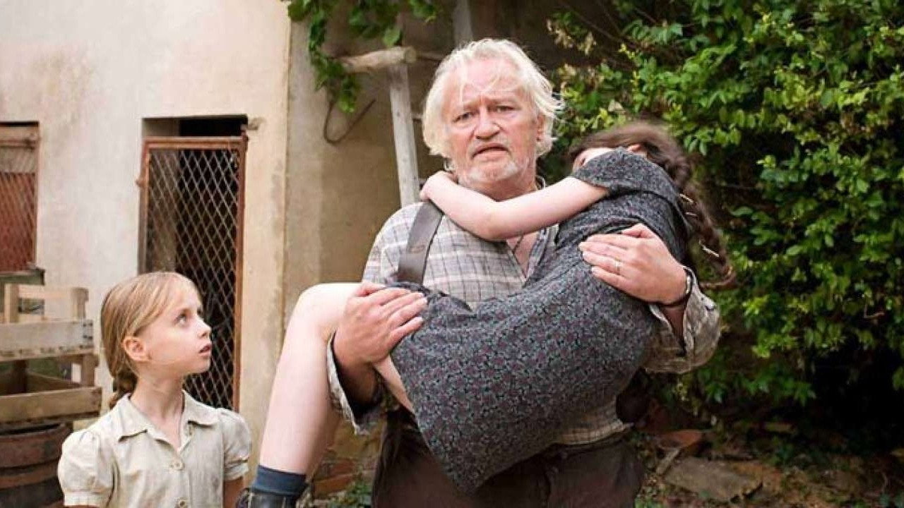 Elle s'appelait Sarah scene photo