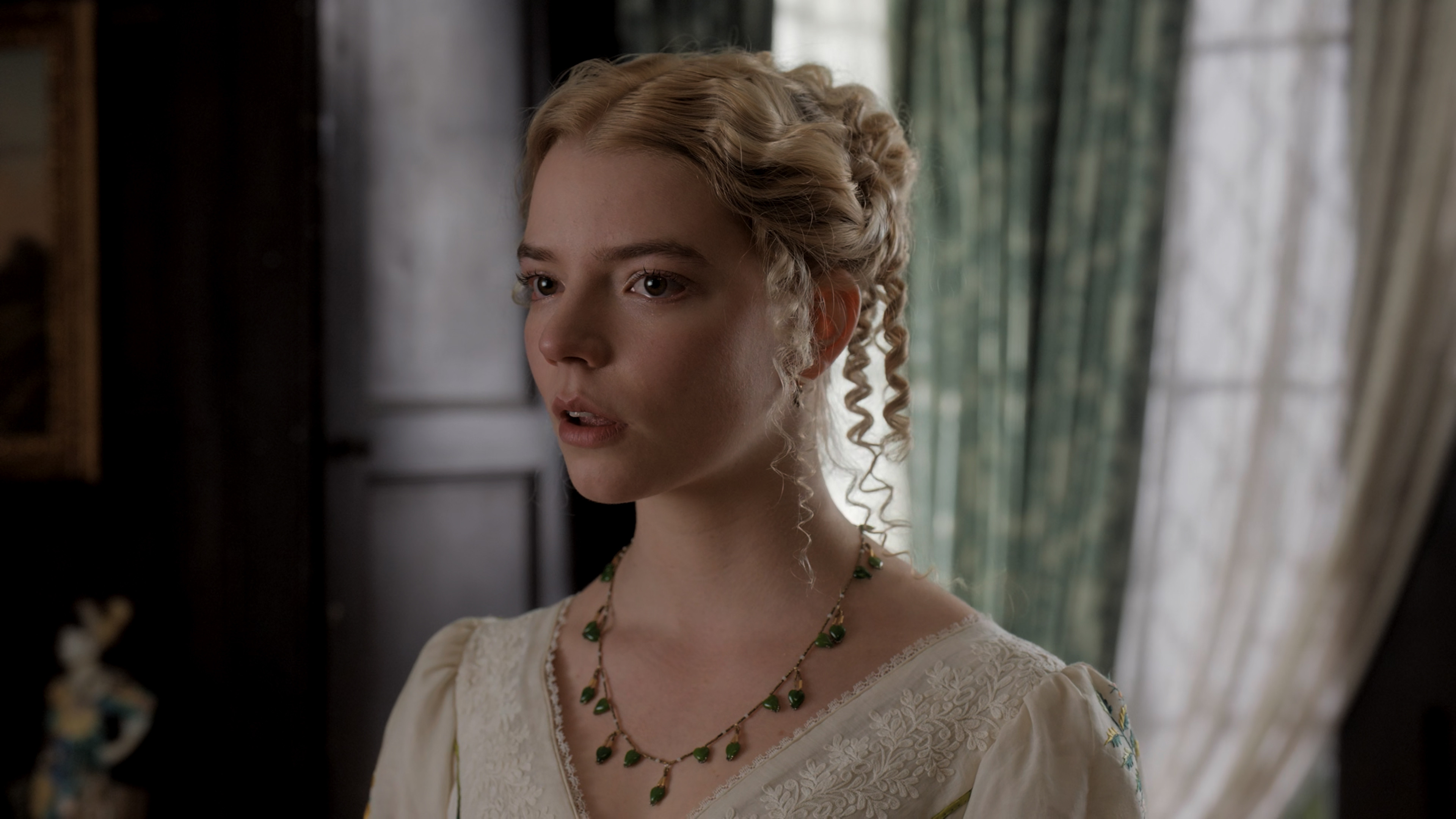 Emma. scene photo
