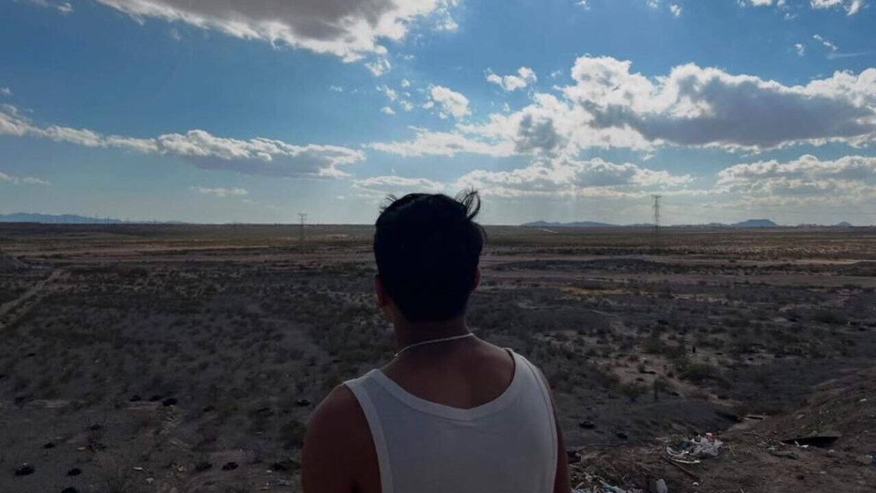 En el camino scene photo