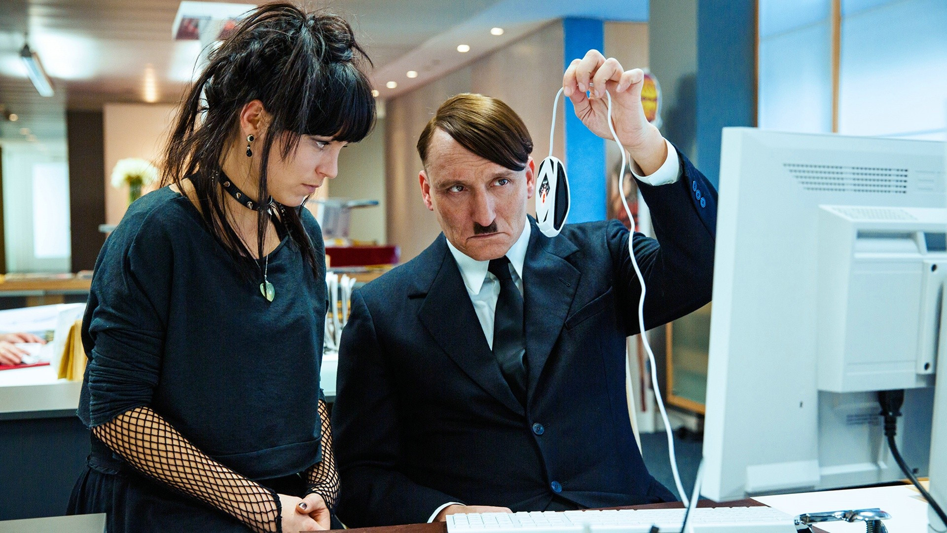 Er ist wieder da scene photo