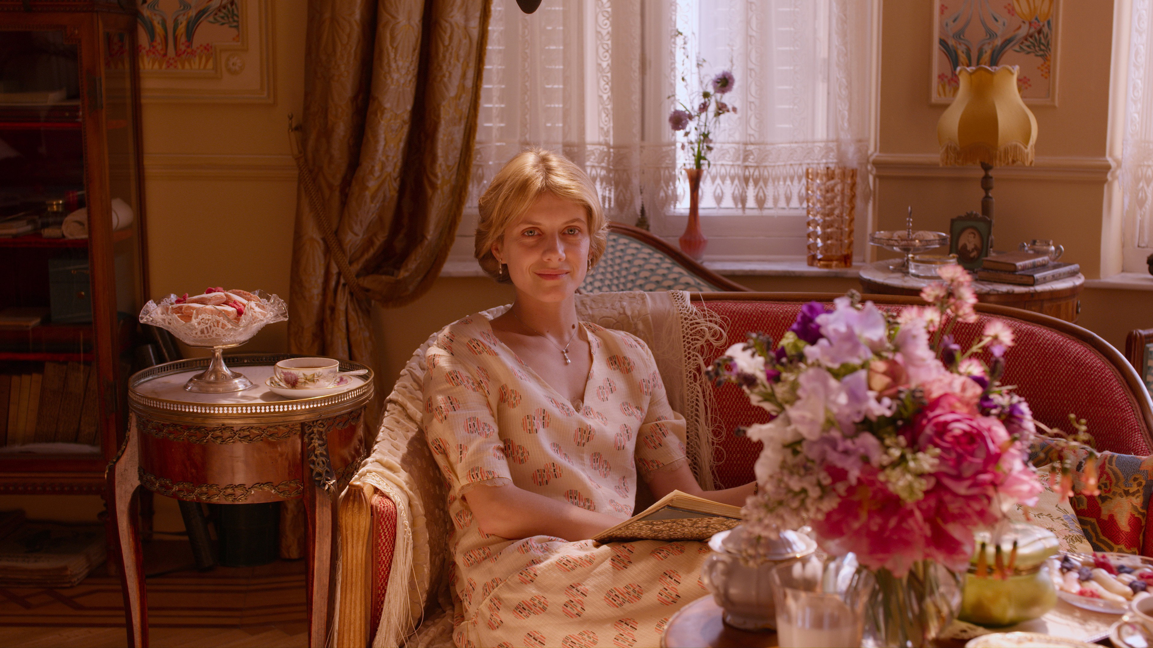 Éternité scene photo