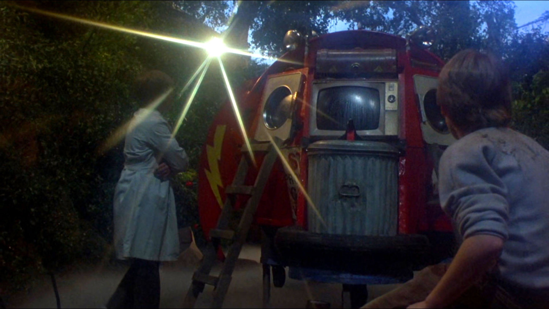 Explorers scene photo