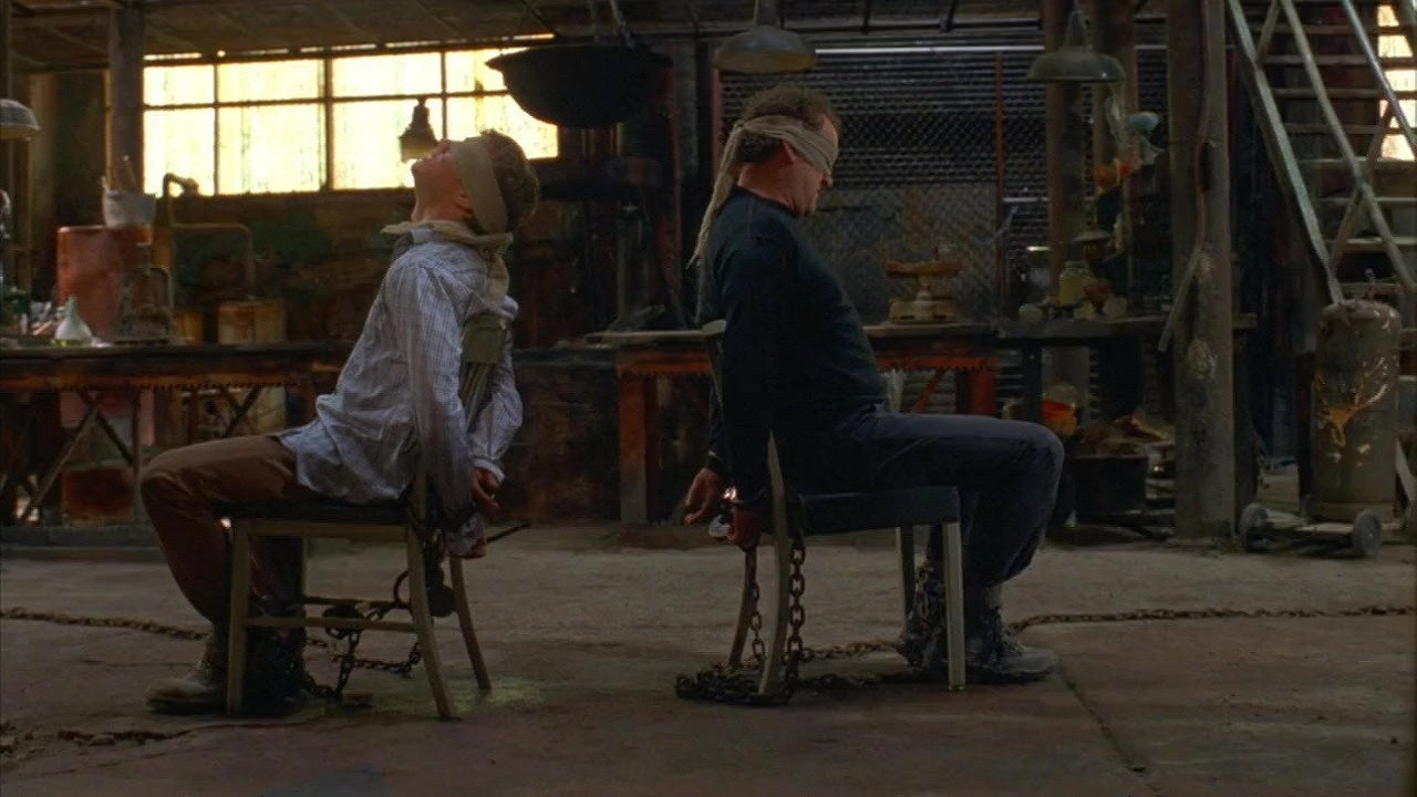 Five Fingers scene photo