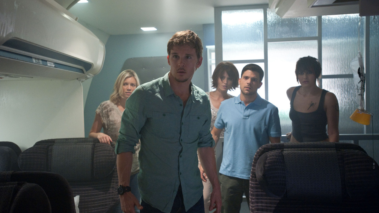 Flight 7500 scene photo