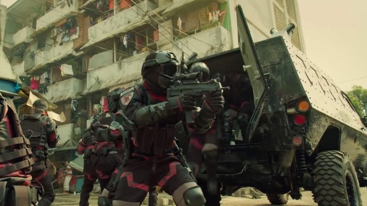 Foxtrot Six scene photo