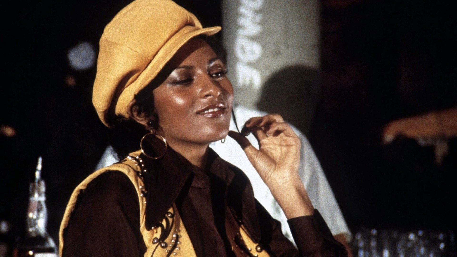 Foxy Brown scene photo