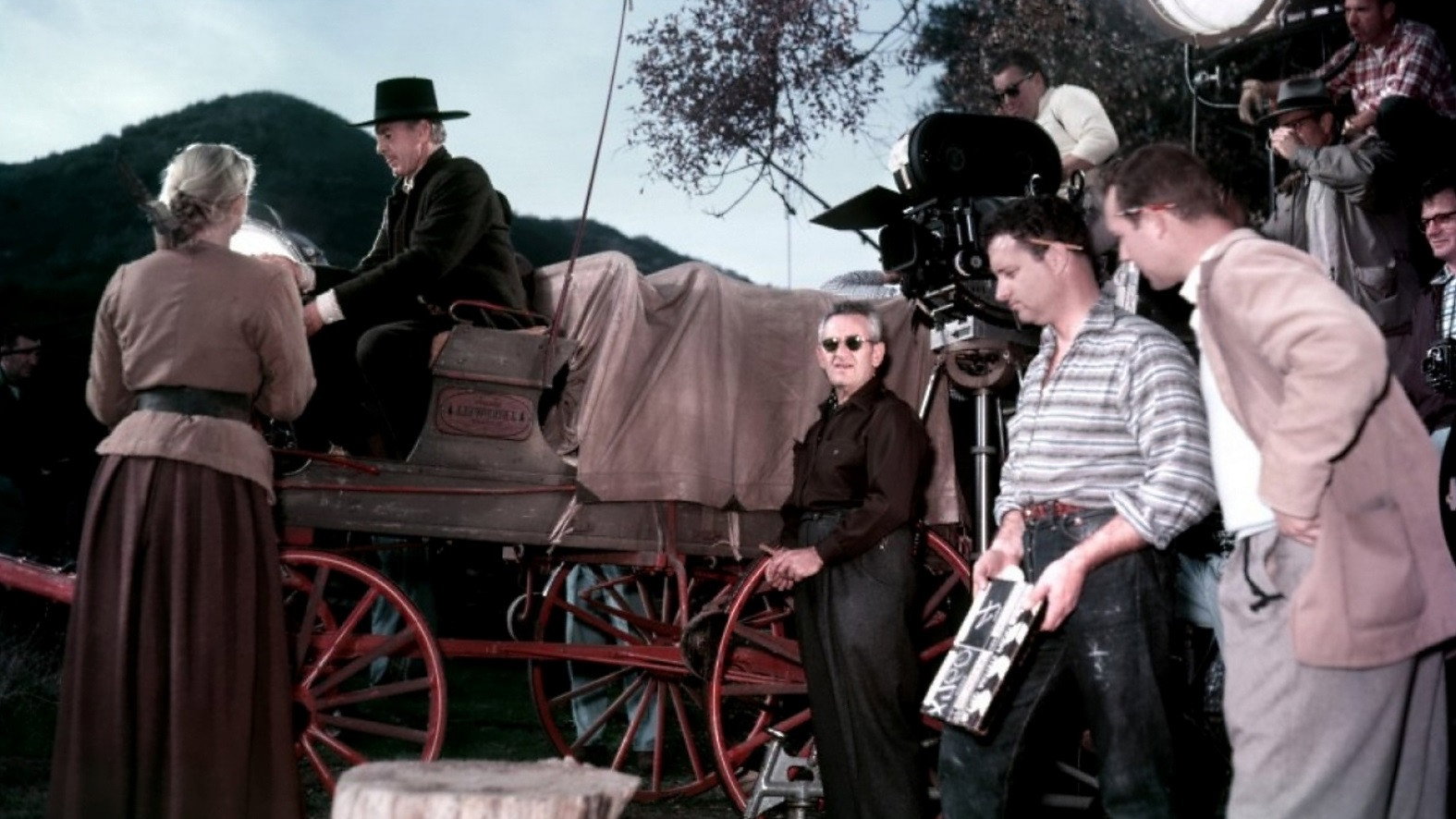 Friendly Persuasion scene photo