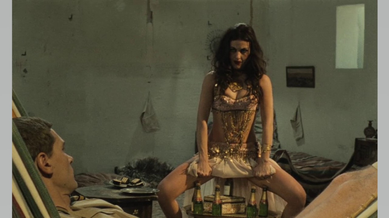 Gloria mundi scene photo