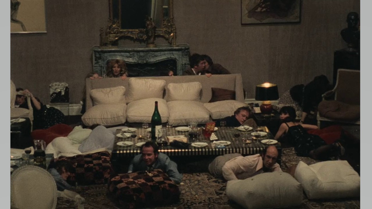 Gloria mundi scene photo