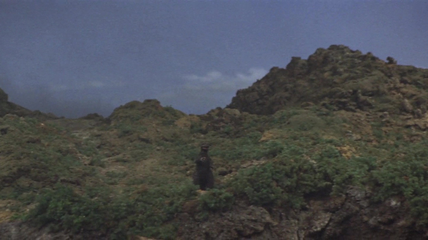 Gojira · Ebira · Mosura Nankai no daikettô scene photo