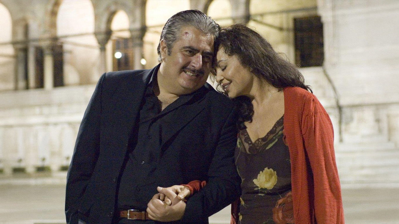 Hayatimin Kadinisin scene photo
