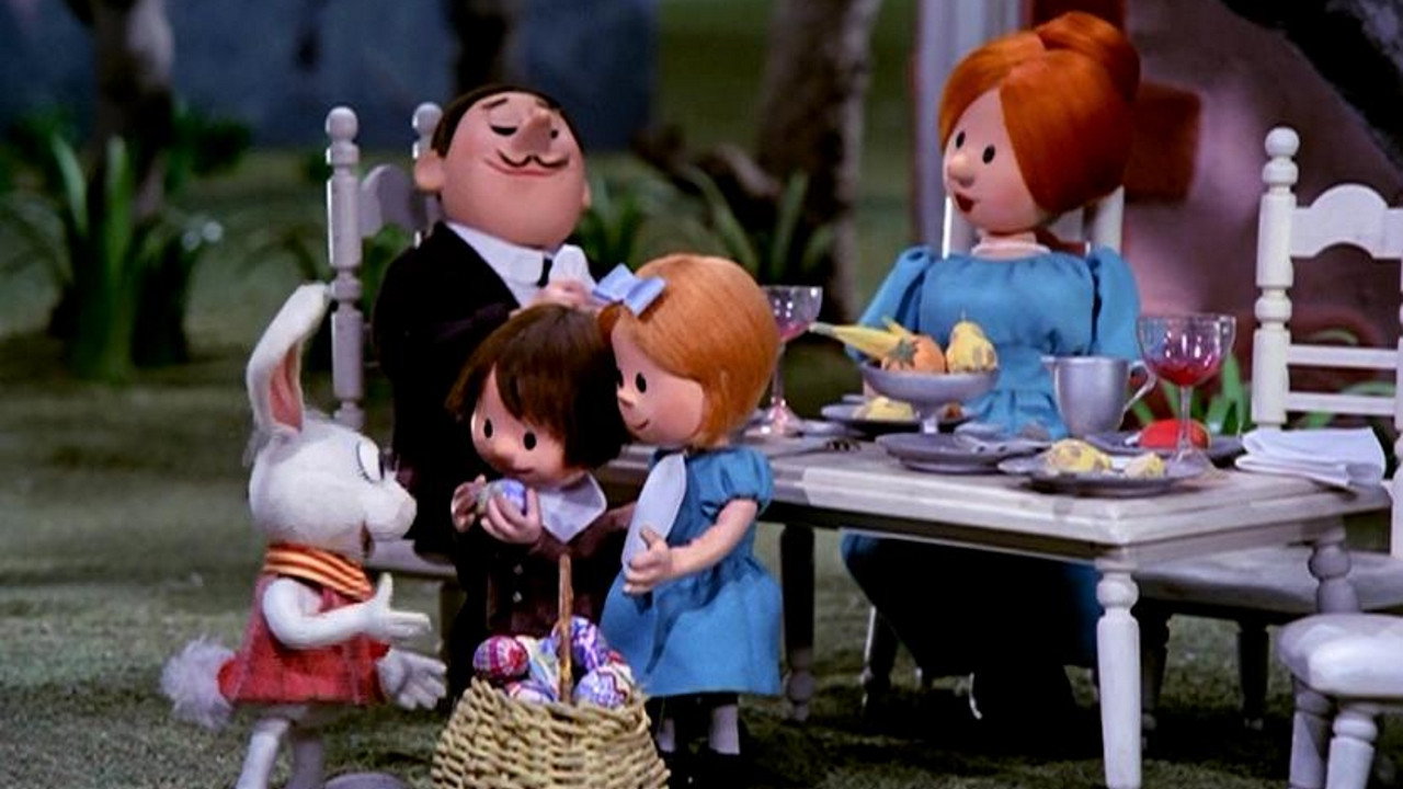 Here Comes Peter Cottontail scene photo