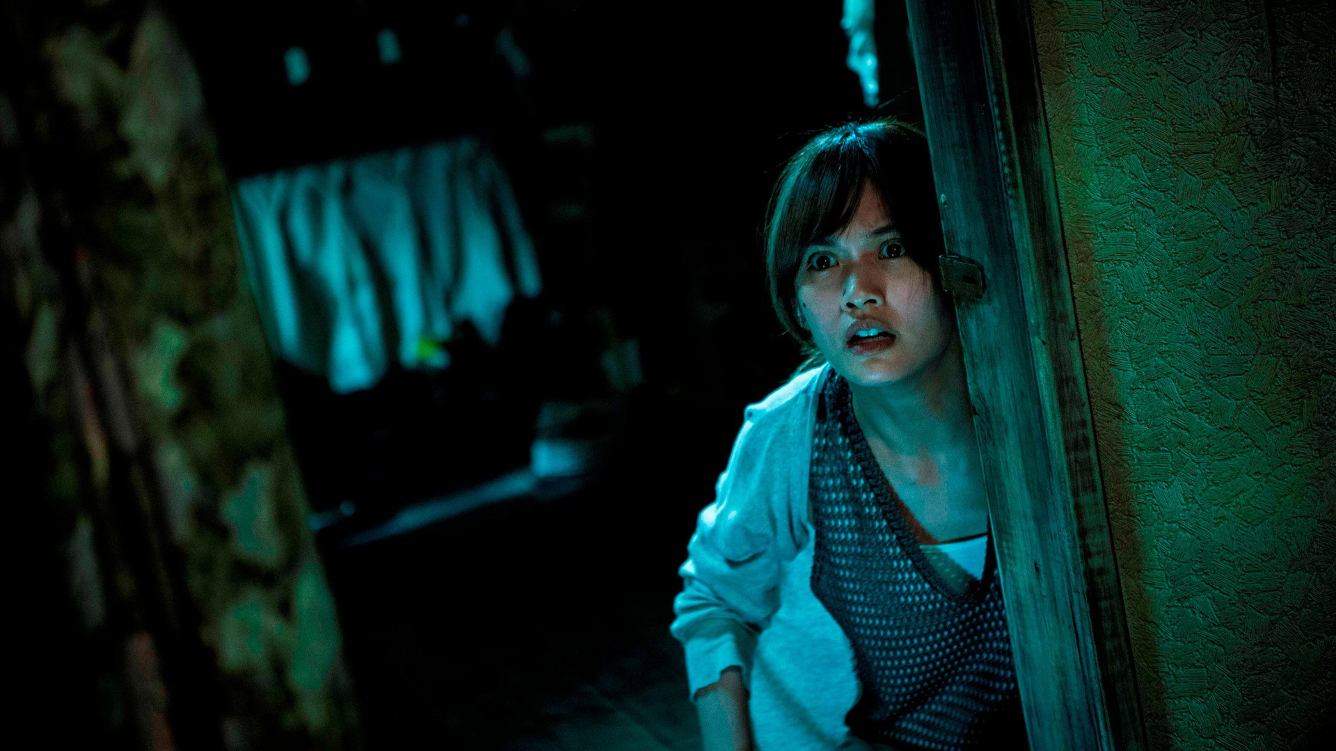 Hong yi xiao nu hai 2 scene photo